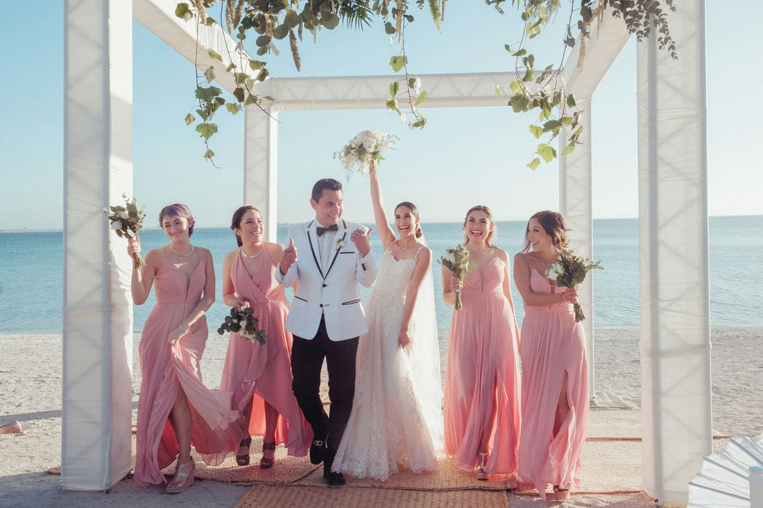 How to Choose the Perfect Bridesmaid Dresses for Your Beach Wedding