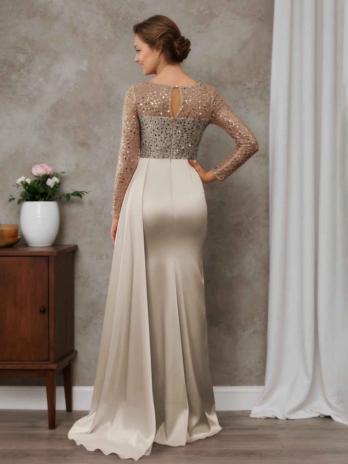 #color_Taupe