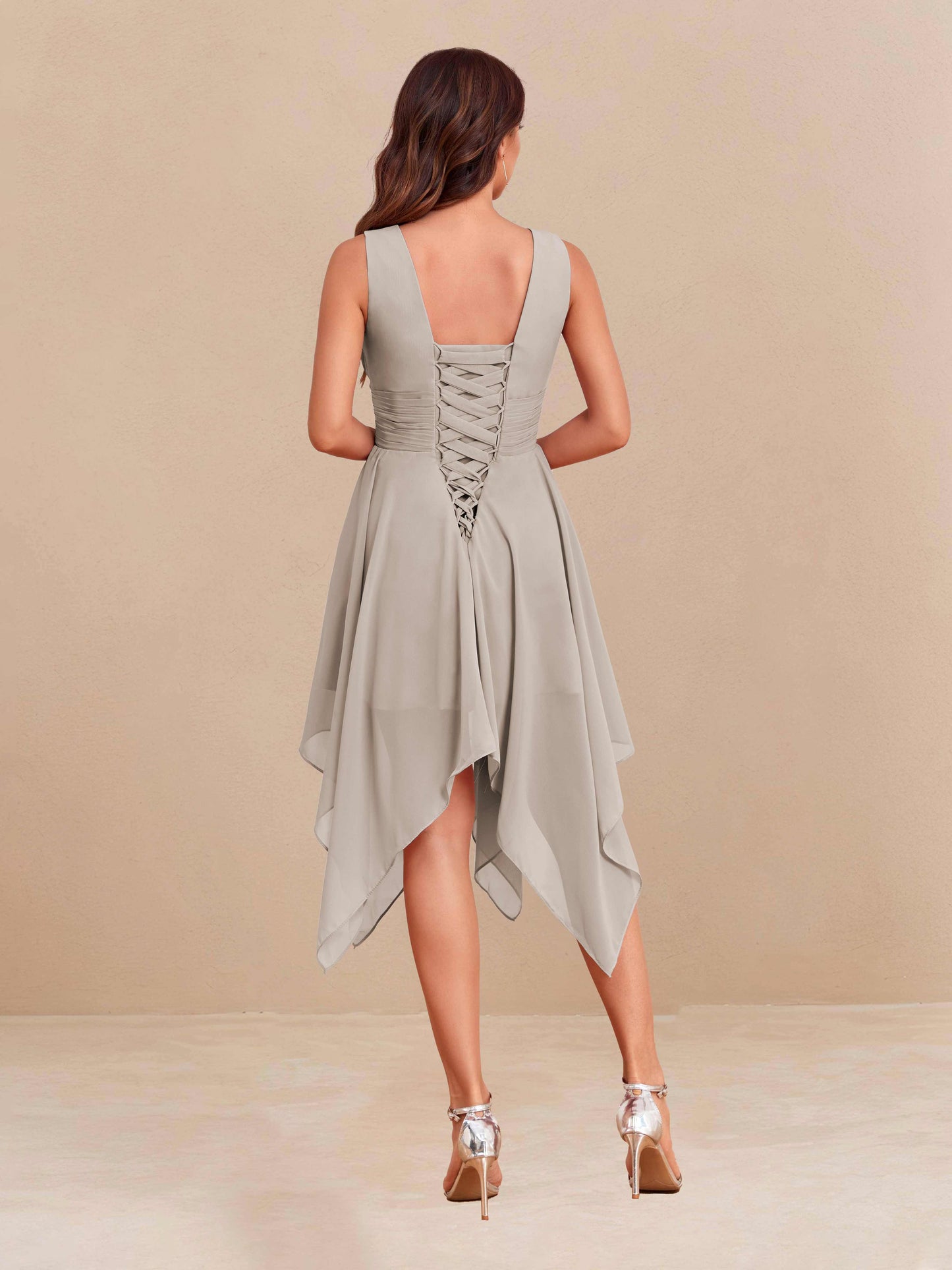 #color_Taupe