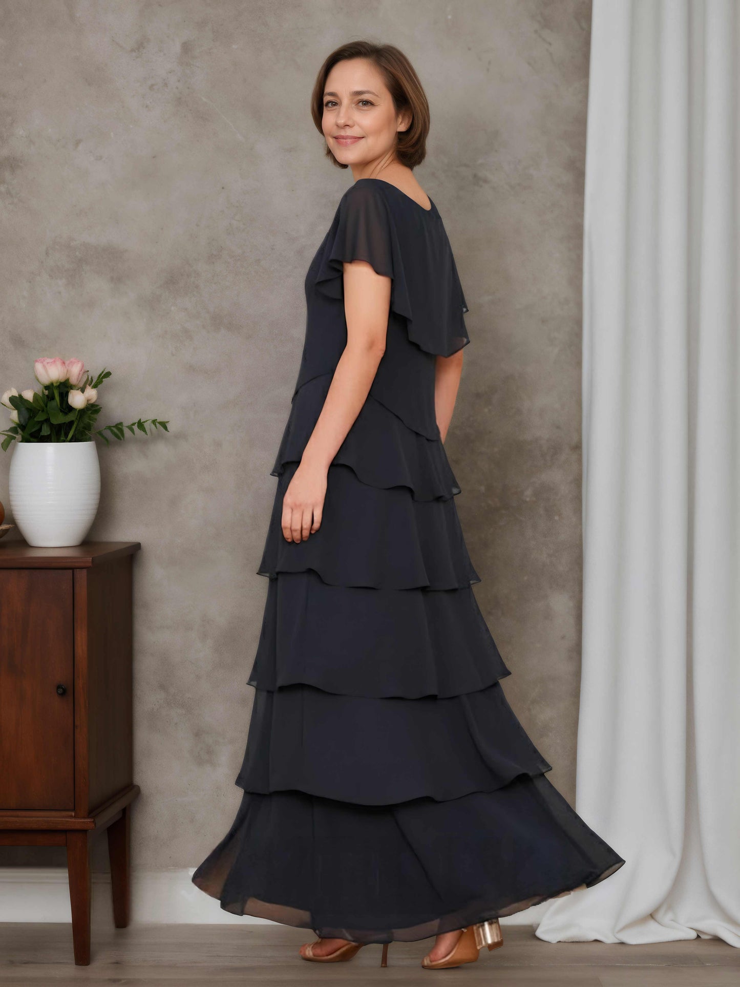 Noa Chic Sheath V-neck Short Sleeves Ankle-Length Tiered Chiffon Mother of the Bride Dresses