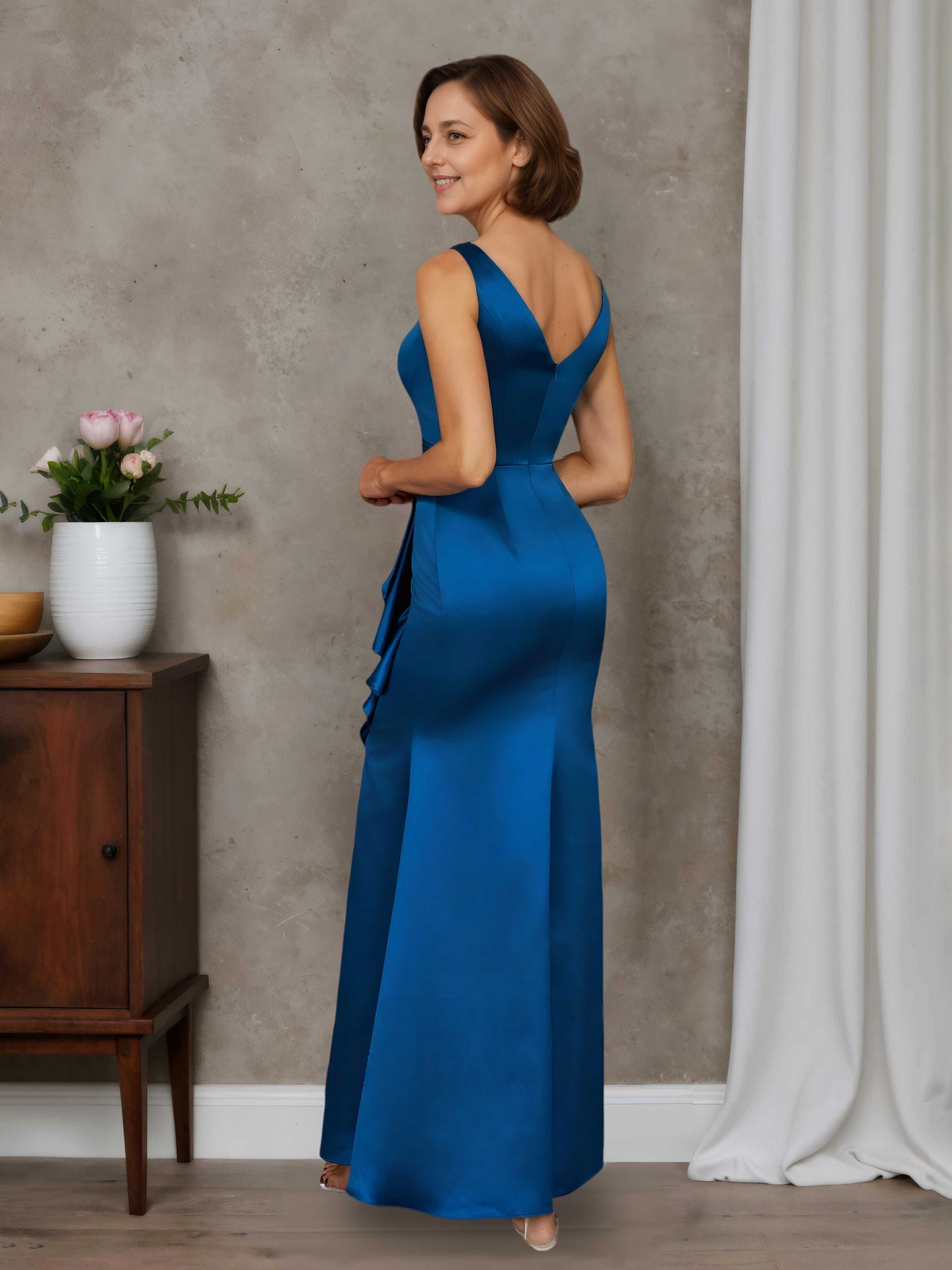 Prilana Modern Sheath Scoop Floor-Length Satin Mother of the Bride Dresses With Slit