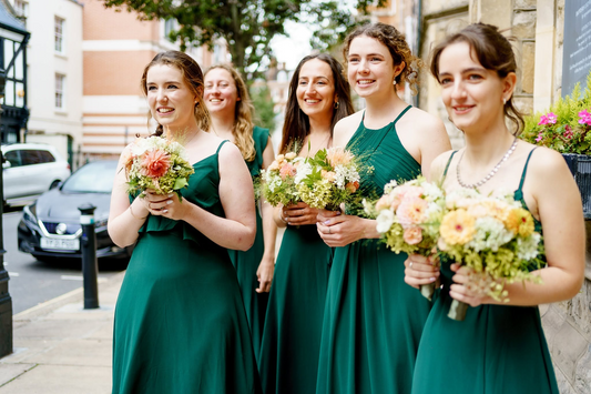 Wedding Vow Writing Guide: How to Write Heartfelt and Unique Vows