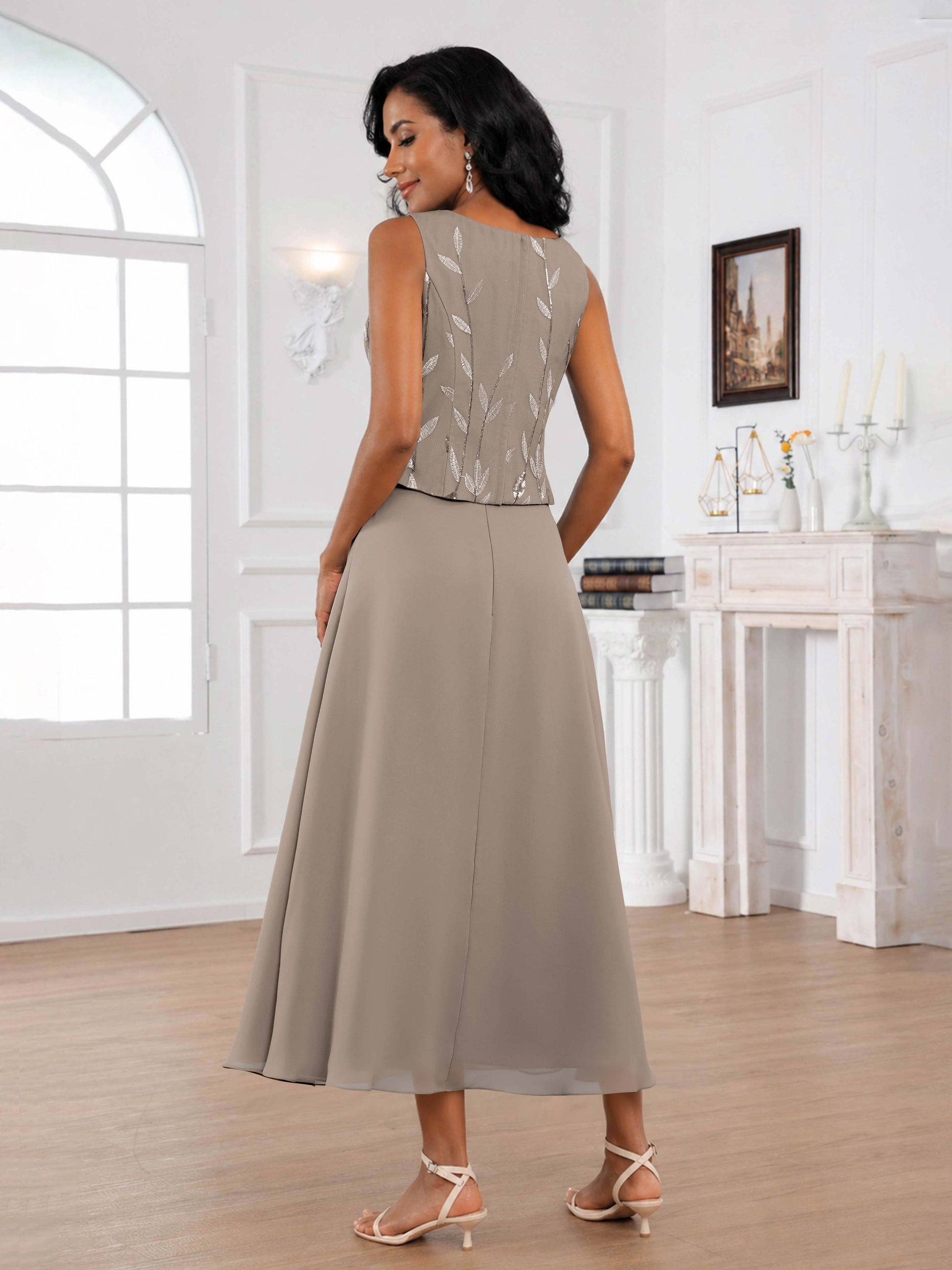#color_Taupe