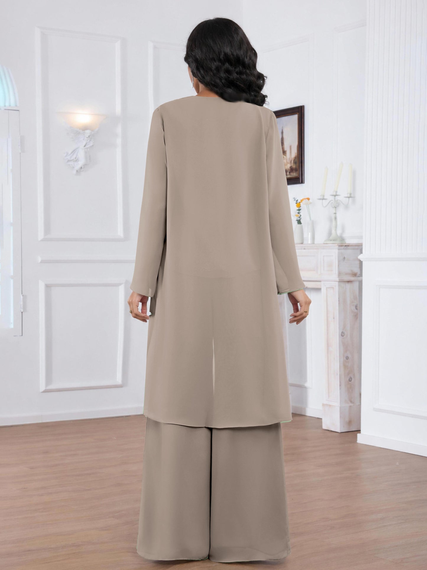 #color_Taupe