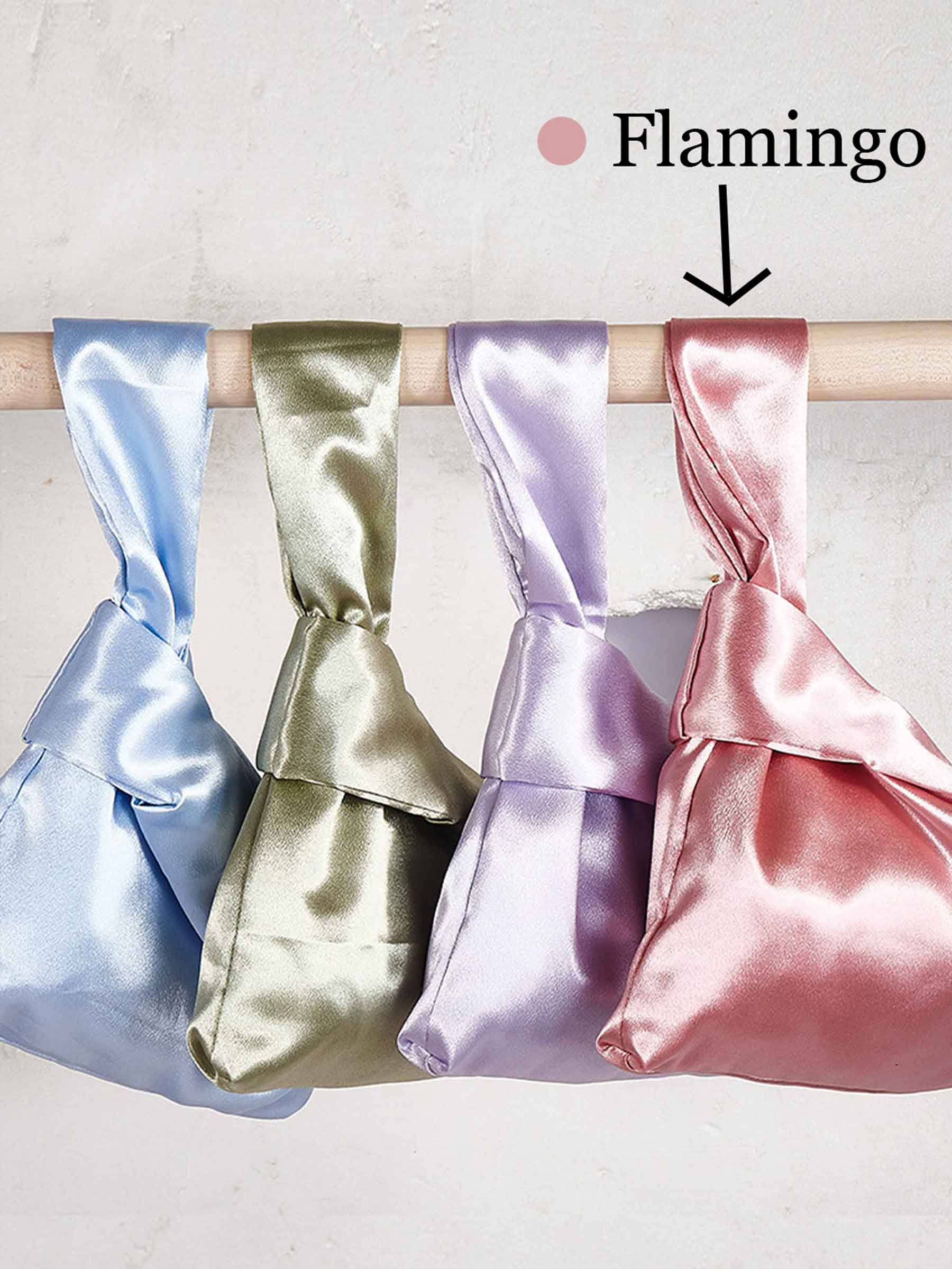 #color_Flamingo