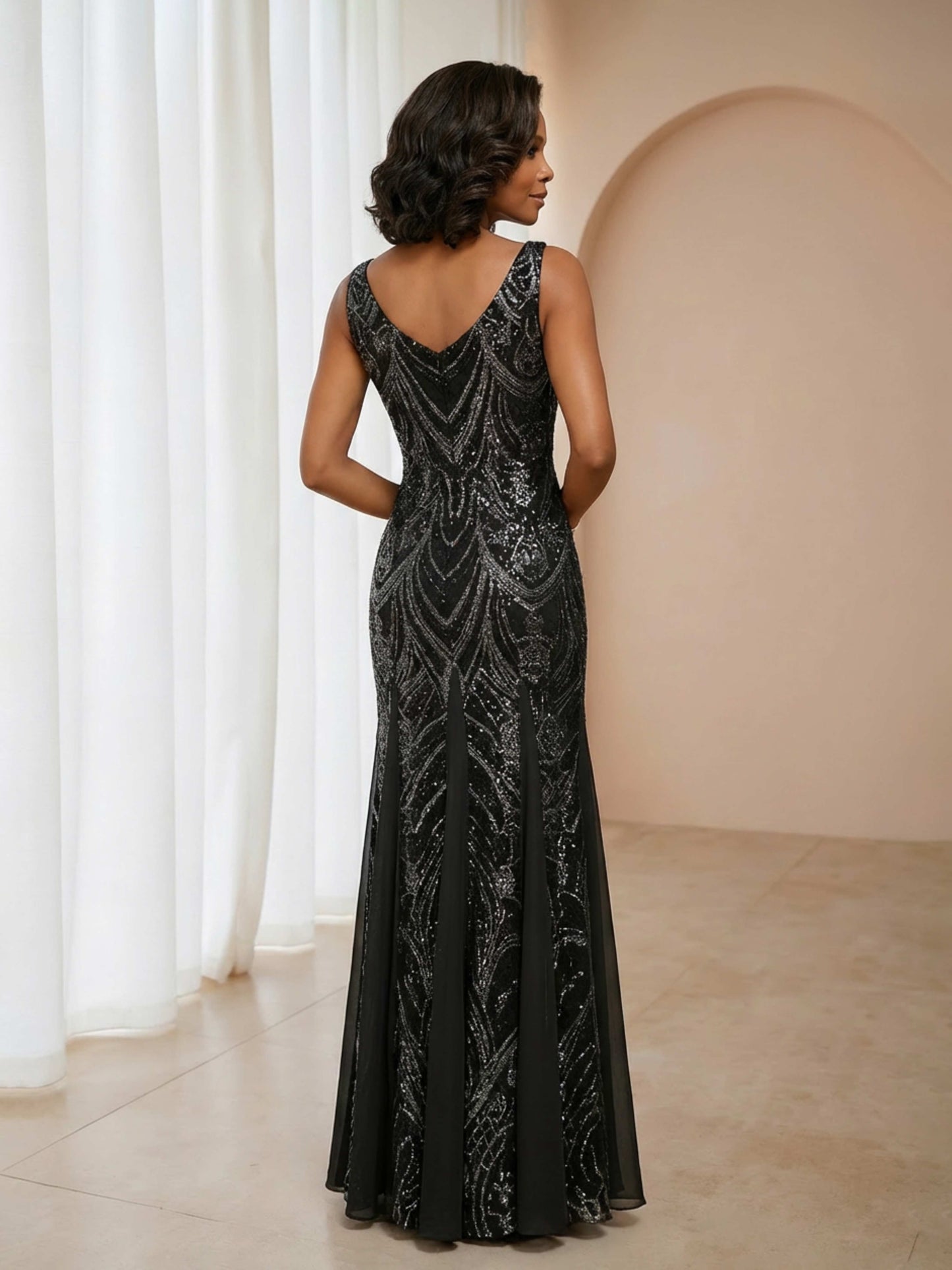 Sovereia Sophisticated Mermaid V-Neck Floor-Length Sequins Mother of the Bride Dresses