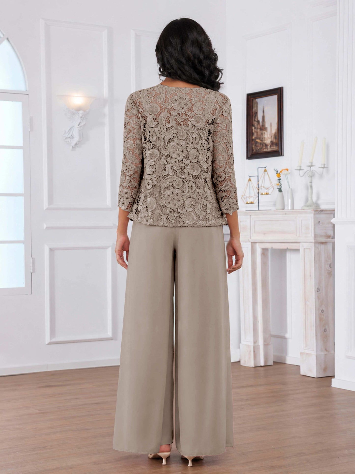 #color_Taupe