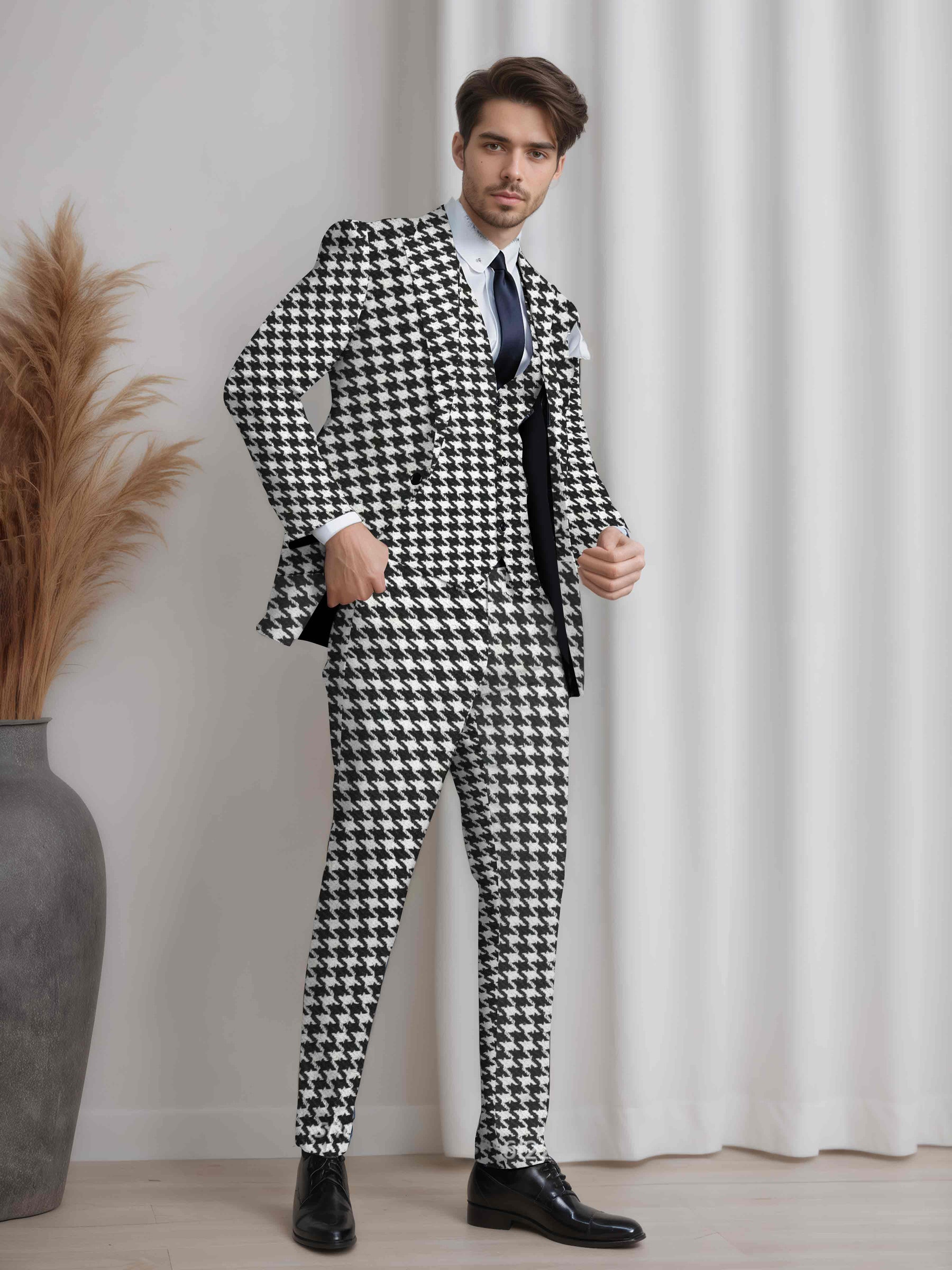 Trendy Peak Lapel One Button Men's 3 Pieces Houndstooth Suit
