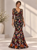 Wenoria V-Neck Floral Lace Long Mermaid Mother of the Bride Dress