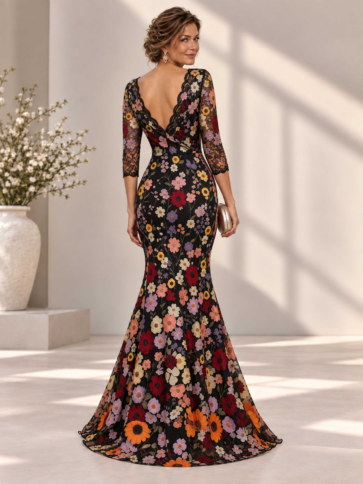 Wenoria V-Neck Floral Lace Long Mermaid Mother of the Bride Dress
